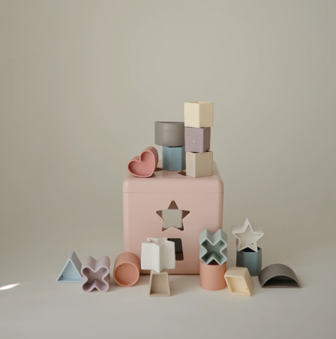 Shape Box Mushie