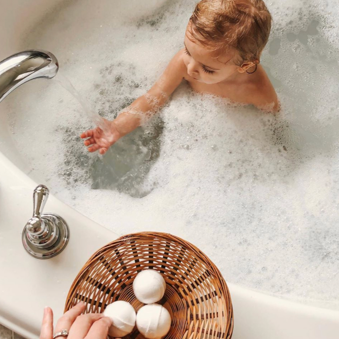 Bath Bombs Fridababy Abbraccios