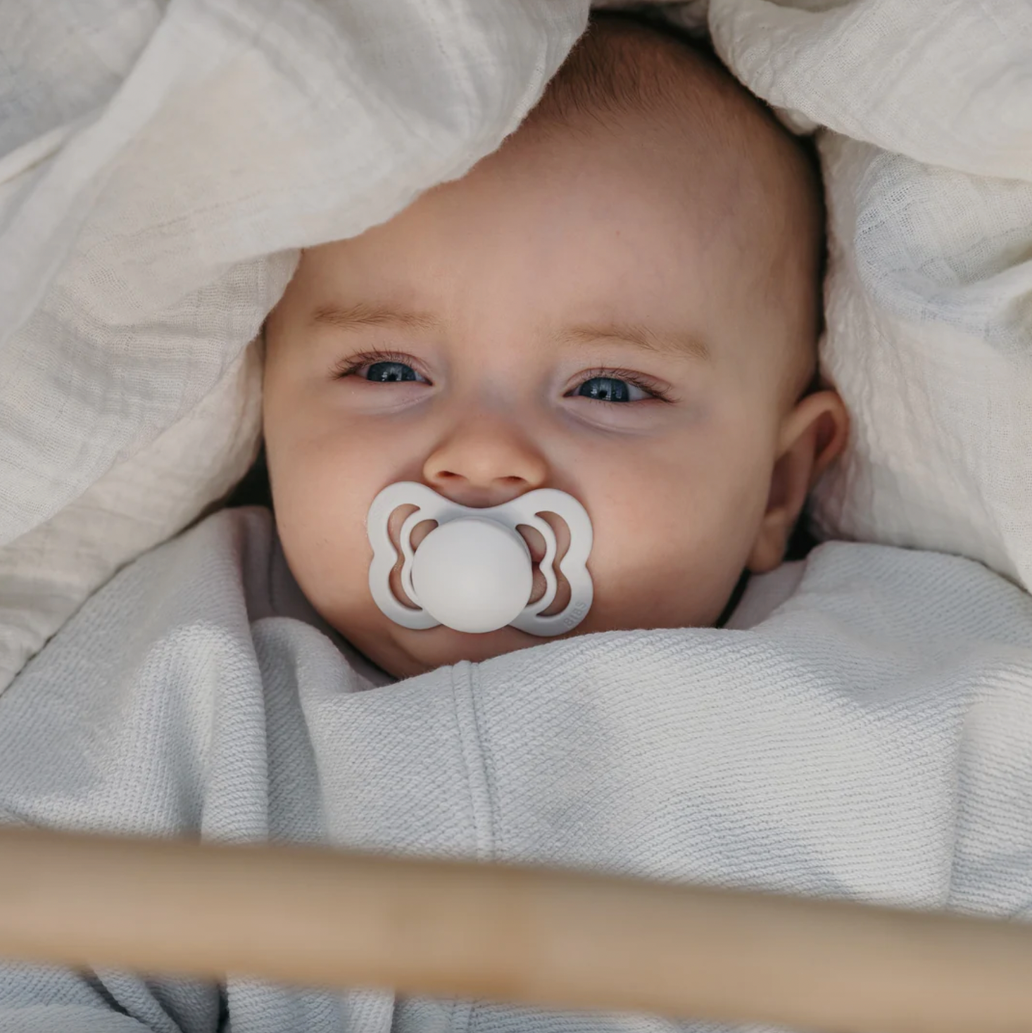 2 PACK Symmetrical Supreme Chupones BIBS