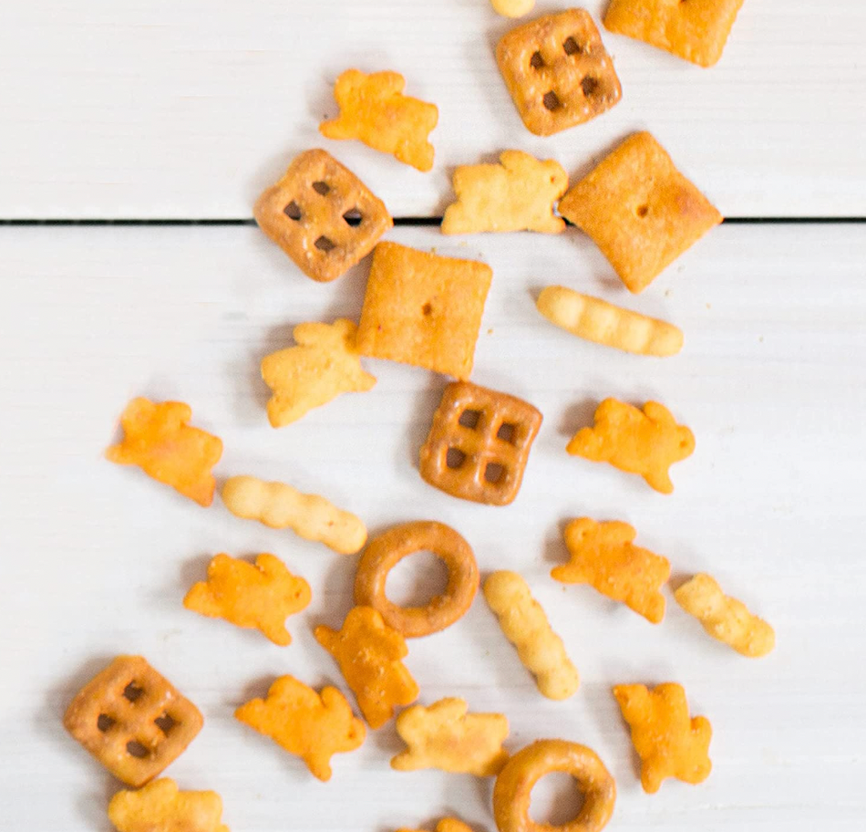 Cheddar Snack Mix