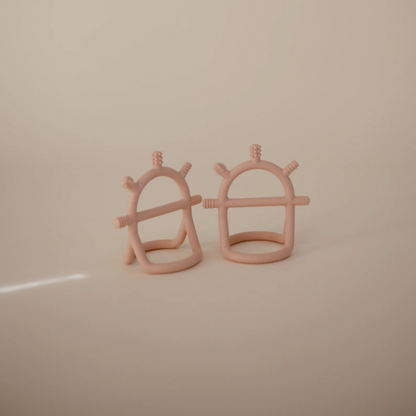 Teething ring with handle
