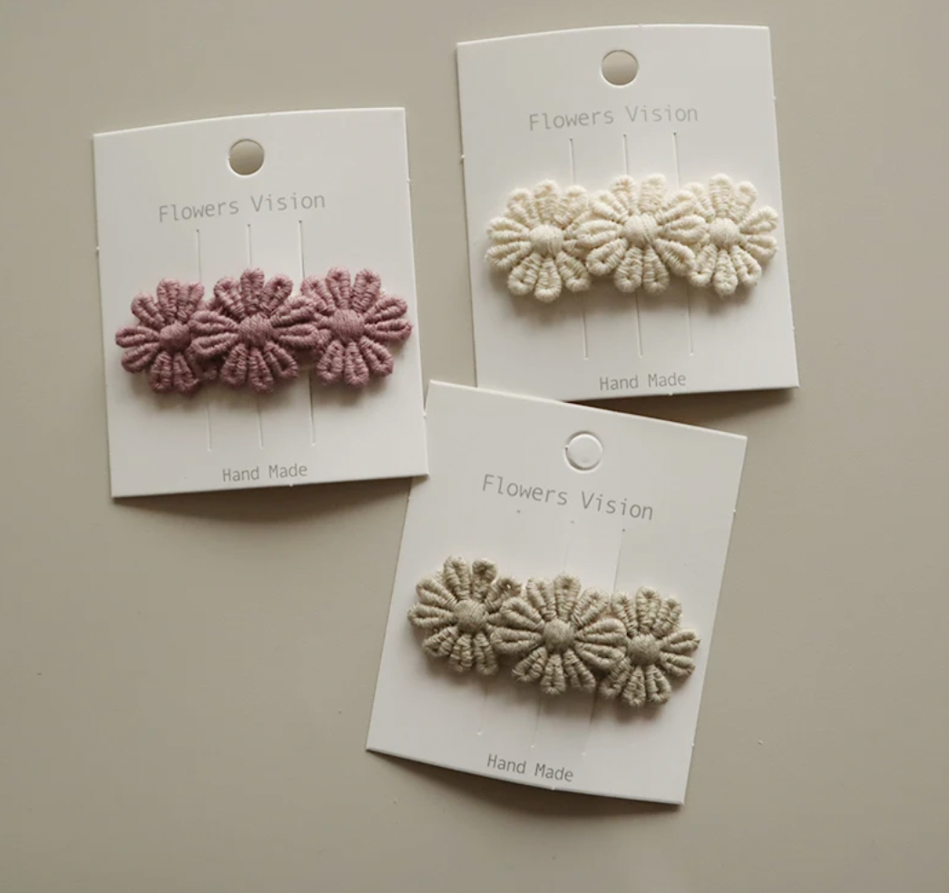 Flower clips