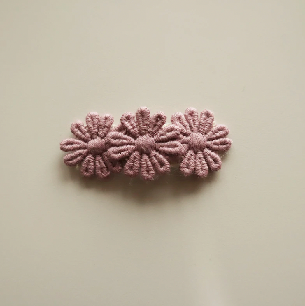 Flower clips