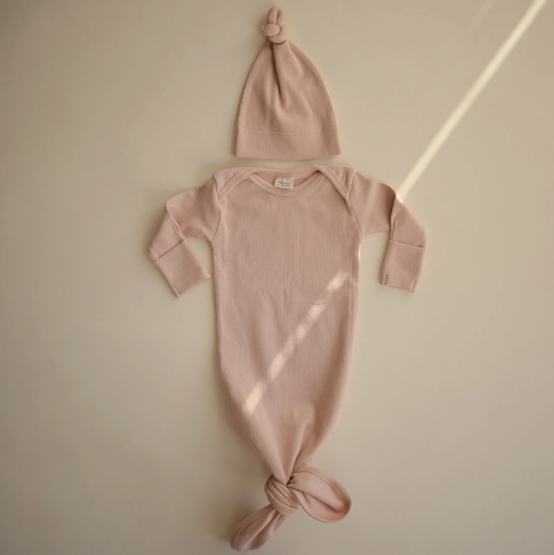 Ribbed Knotted Baby Gown + Beanie Set