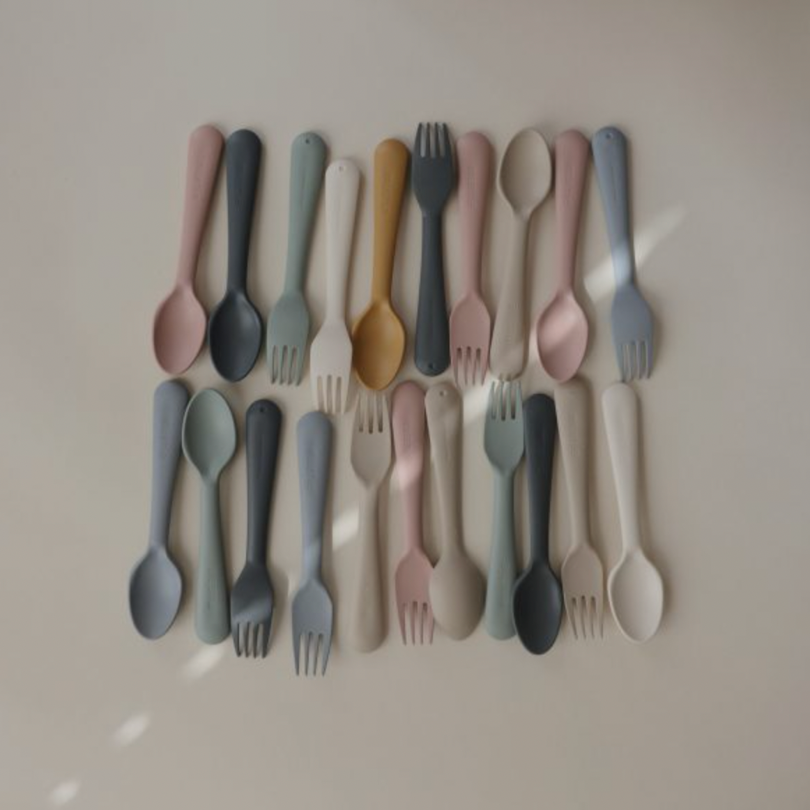 Set de cuchara y tenedor Mushie
