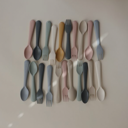 Set de cuchara y tenedor Mushie